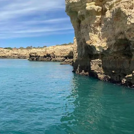 Casa Tranquila Barrada 펜션 알쿠팀